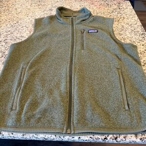 Patagonia Men's Better Sweater Fleece Vest Olive - Large